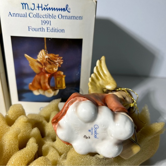 Hummel Annual Ornament 90׳s Lot Of 3 Peace On Earth~Vierte Auflage~Sweet Treats - Picture 4 of 10